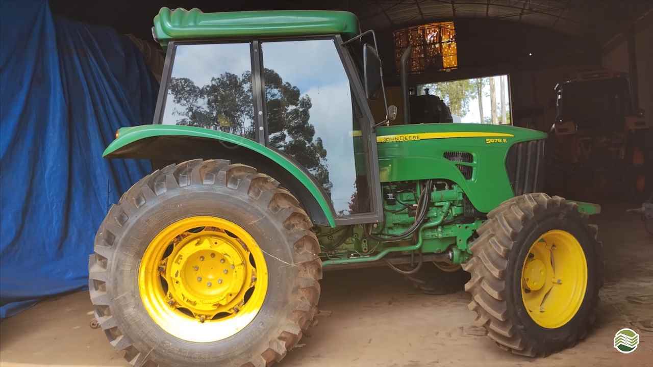 TRATOR JOHN DEERE JOHN DEERE 5078E Tração 4x4 Paulo Mokan Compra E Venda De Máquinas Usadas IJUI RIO GRANDE DO SUL RS